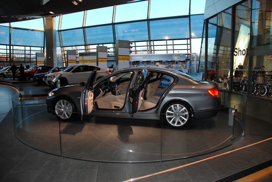 , ,  BMW MSA Mix Service Agentur